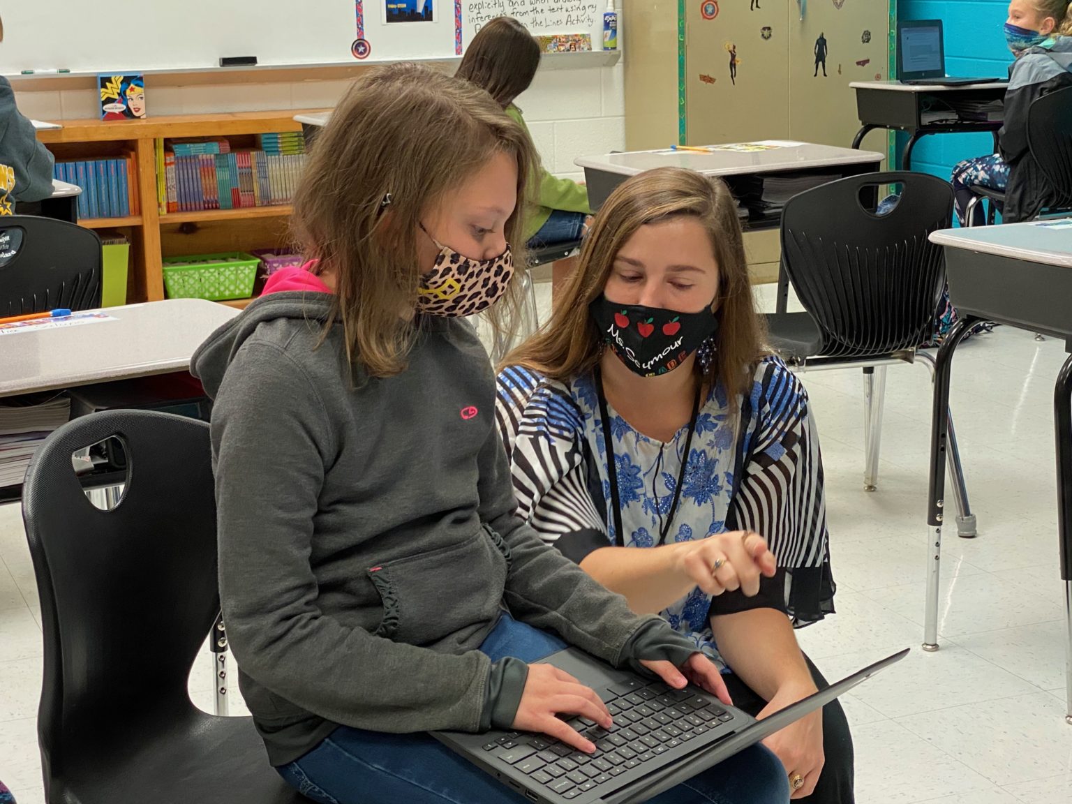 NC elementary school students return to school - EducationNC